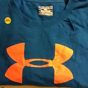 Men's XL Under Armour shirt. Good Condition